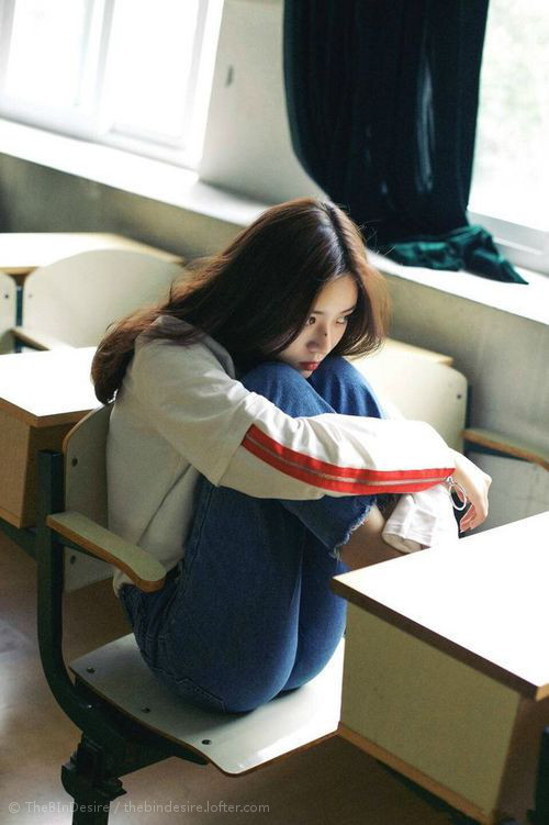 明星运动员：赛场边的微笑故事，运动场上的明星