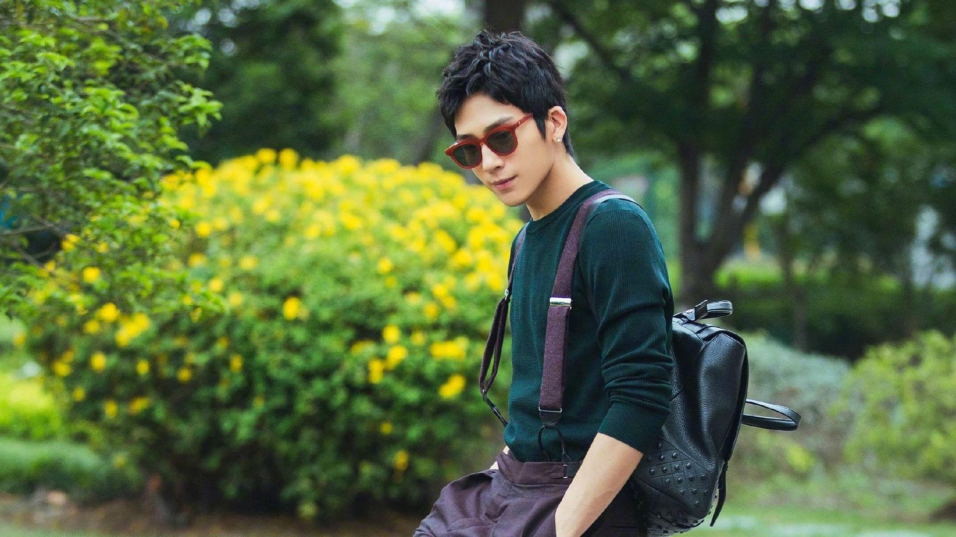 九游娱乐官网 (JIUYOU)-张三加盟球队，引发球迷热情迎战CBA新赛季，请问张三