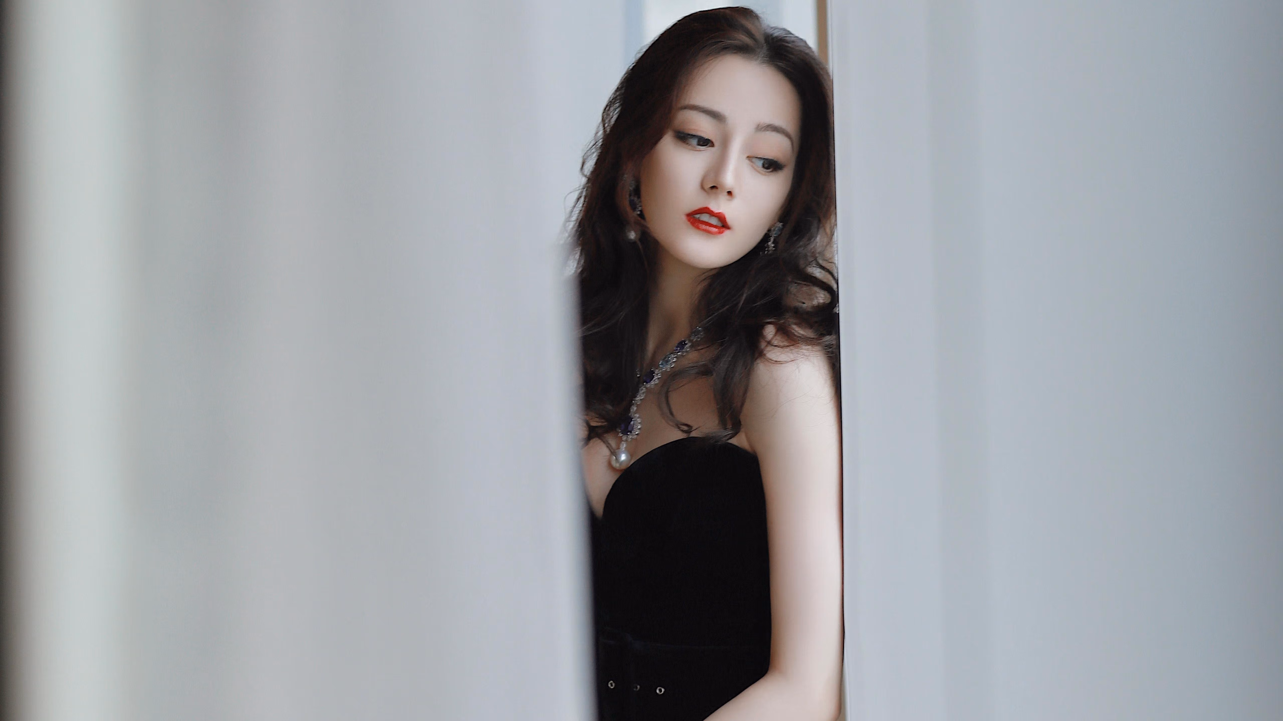 九游下载官网-东契奇的魔术一人掌控比赛节奏，东契奇经典动作