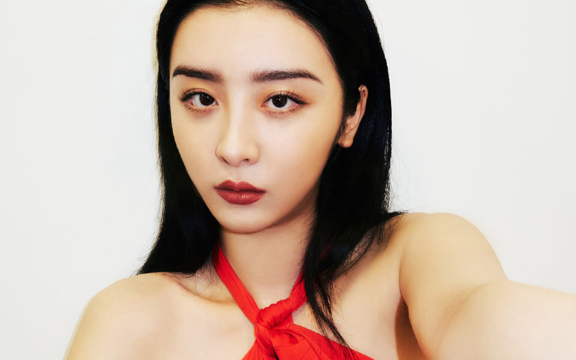 -切尔西球员身体对抗胜出，赢得比赛主动权，切尔西对手