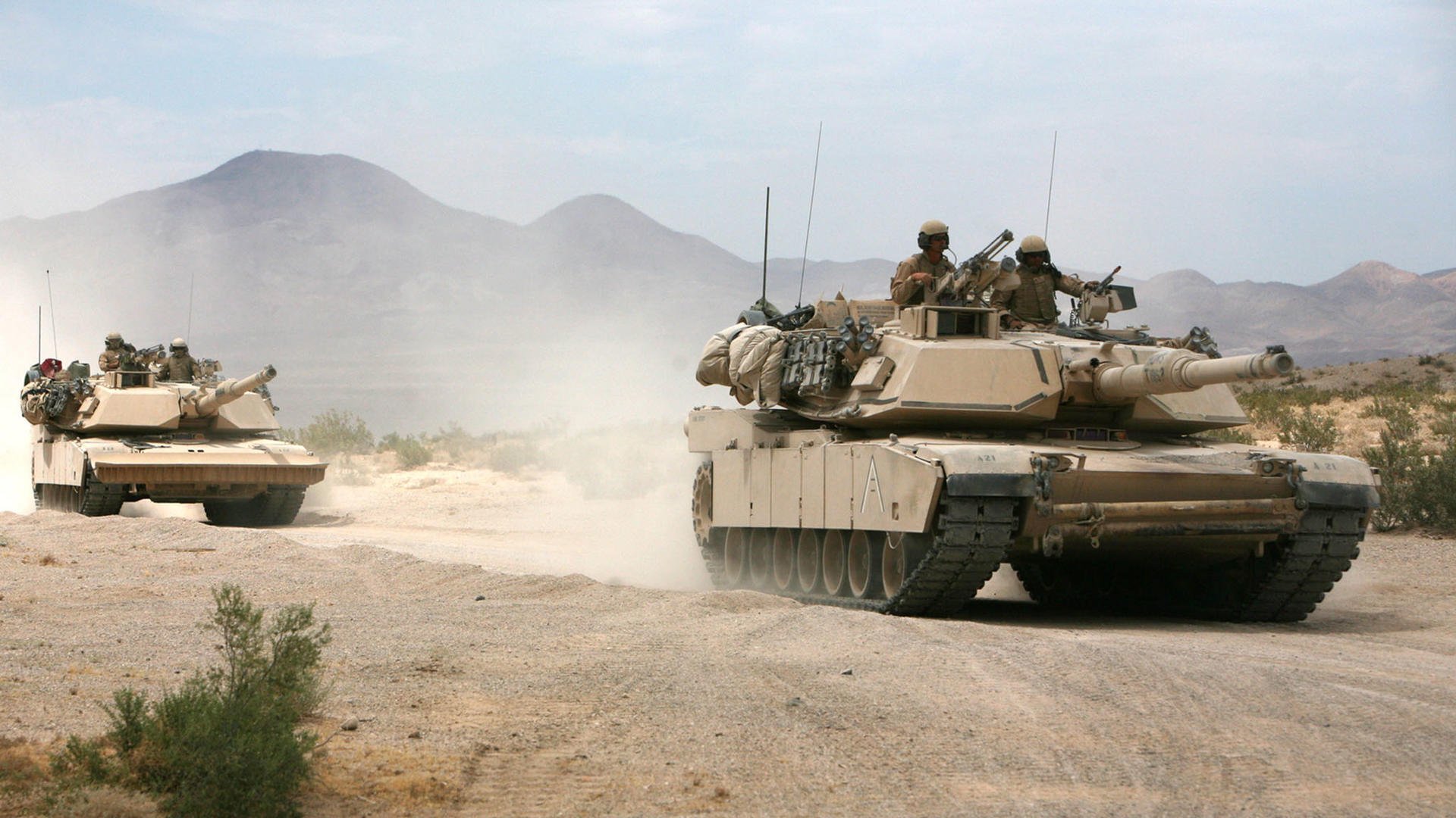 九游jiuyou-球队内部分组对抗训练氛围紧张竞争机制初显成效，队伍球队